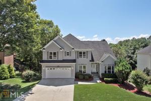 2004 Longwood Dr
