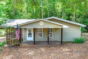 225 Cherokee Dr