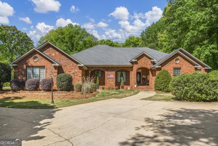 1017 Riverside Drive, Lagrange GA 30240
