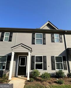 3 Lena Lane NE