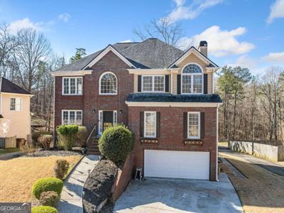 1039 Ashfern Walk, Woodstock GA 30189