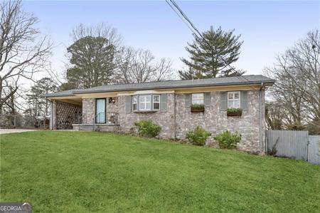 486 Holly Place