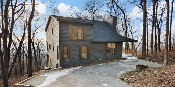 114 Little Hendricks Mountain Circle, Jasper GA 30143