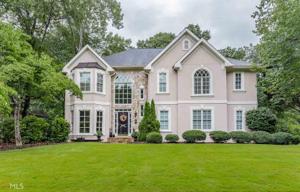 1806 Summerview CT