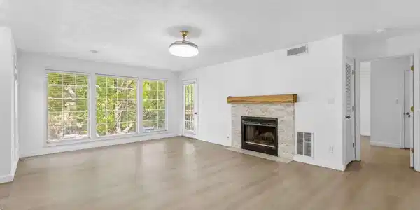 204 Berkeley Woods Drive, Duluth GA 30096
