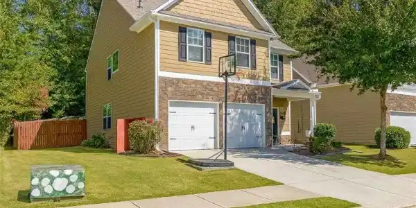 548 WINDER Trail, Canton GA 30114