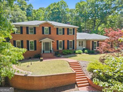 1812 Valley Road NE, Gainesville GA 30501