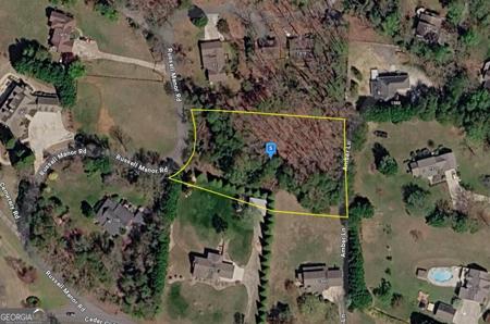 2000 Russell Manor, Hiawassee GA 30546