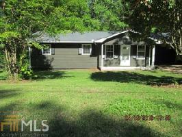 122 N Lake Dr