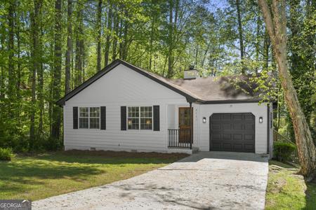 8363 Norris Lake Road, Snellville GA 30039