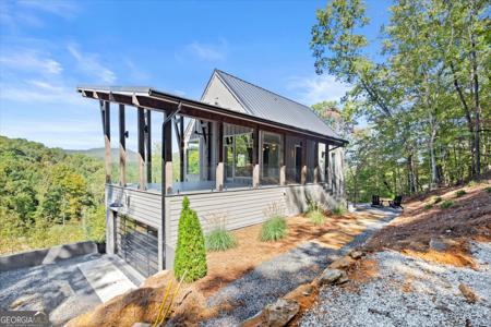 655 Bent Grass Way, Clayton GA 30525