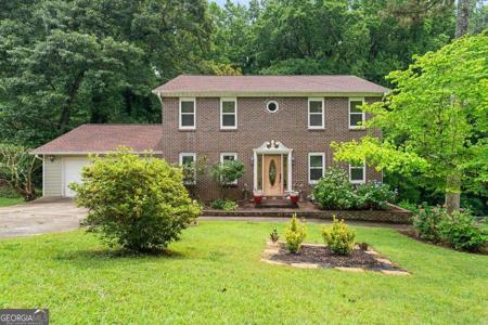2888 Carrousel Court, Stone Mountain GA 30087