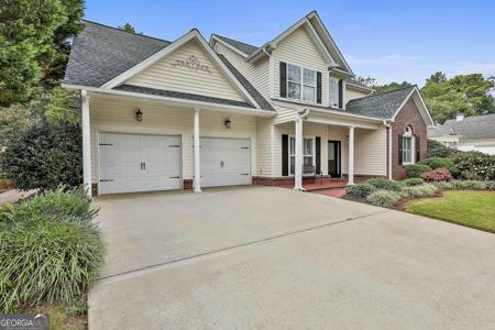 30 Oak Shores Drive SE, Newnan GA 30265
