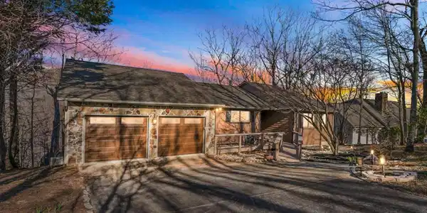 130 Starcross Lane