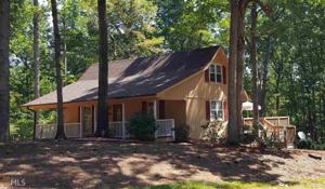 15 Lake Place Dr