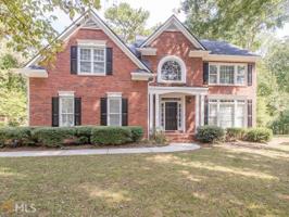 9144 Woodleaf Dr