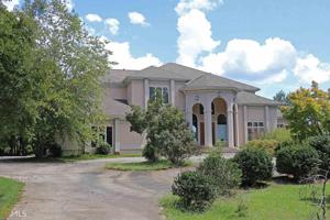 3291 Lost Valley