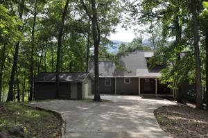 141 Blue Pine Ct
