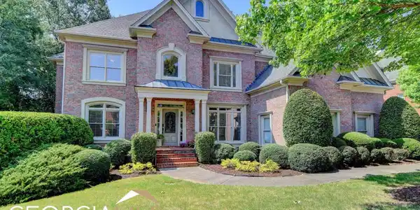 2245 Bent Creek Manor