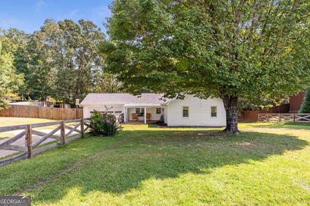 2640 Lanier Beach South Road, Cumming GA 30041
