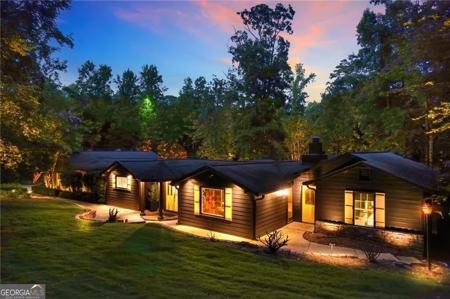 134 Cedar Drive, Woodstock GA 30189