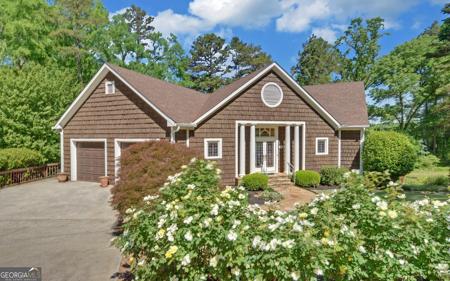 1700 Harbor Light Marina Road, Lavonia GA 30553