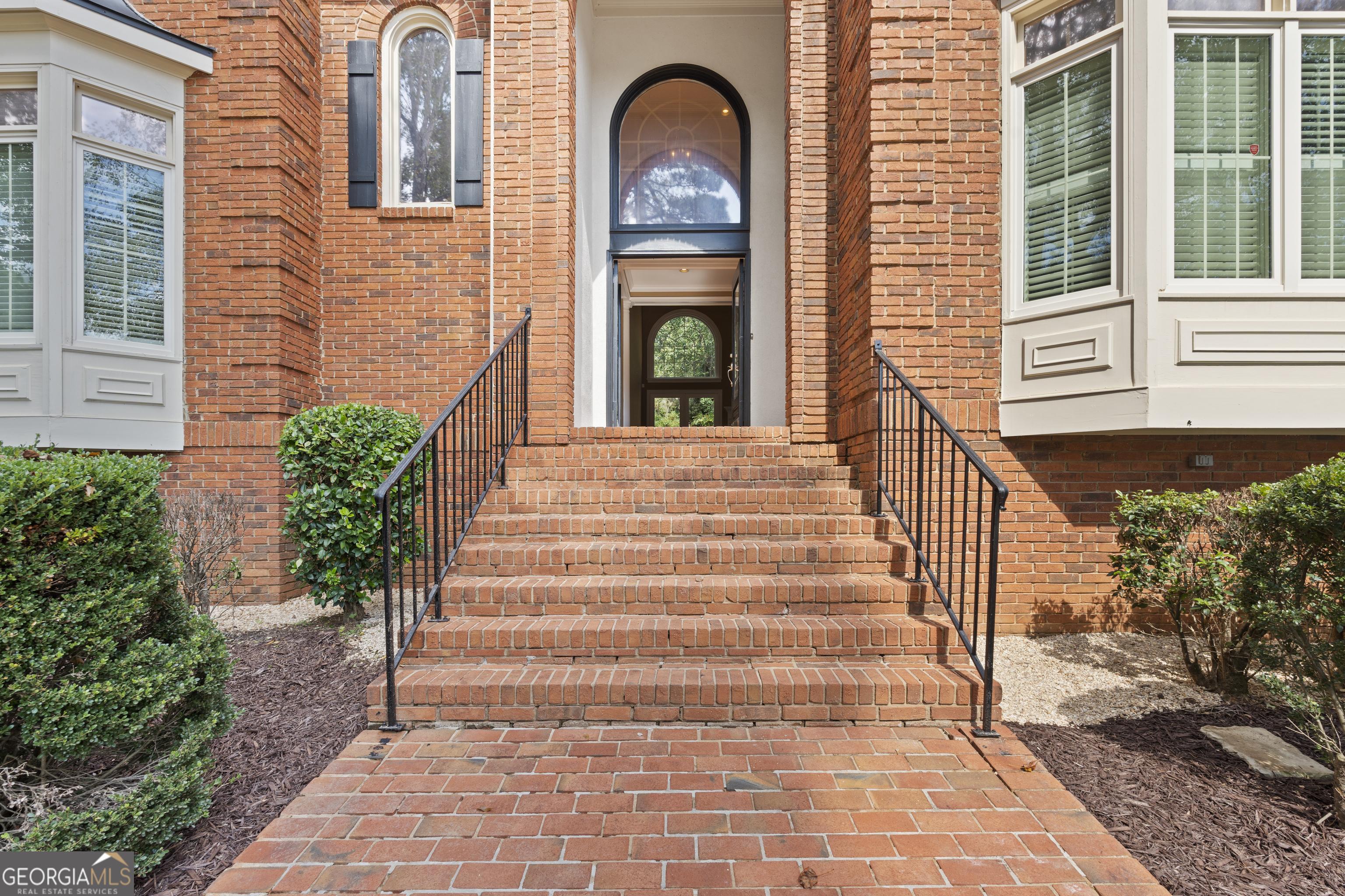 Image 4