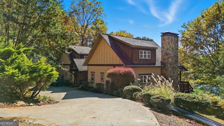 2003 Bend Of The River Road, Hiawassee GA 30546