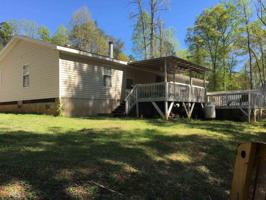 1090 Lakeside Trl