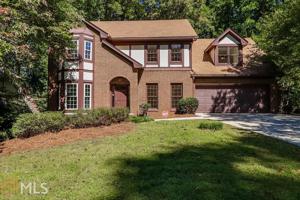 3837 Foxwood Rd
