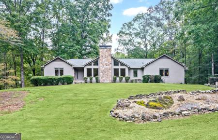 4098 Happy Valley Circle, Newnan GA 30263