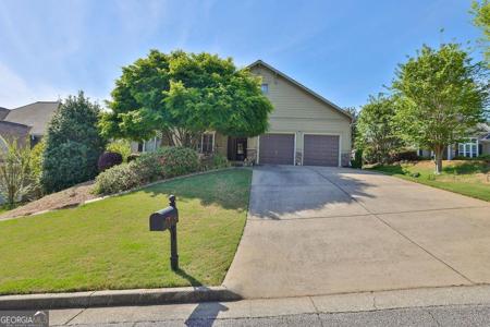 202 Briarwood Lane, Canton GA 30114