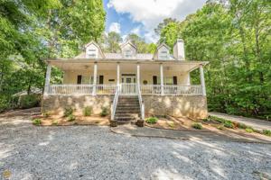 160 W Nuthatch Dr