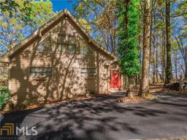 1752 Ridgeview Dr