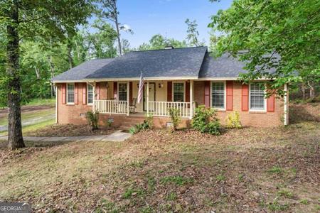 368 Henry Higgins Road, Jackson GA 30233
