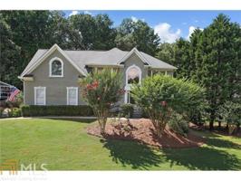 1031 Longwood Dr