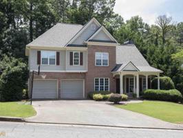 715 Tall Oaks Dr