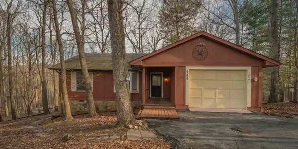 1858 Little Pine Mountain Rd