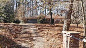 4224 S Berkeley Lake