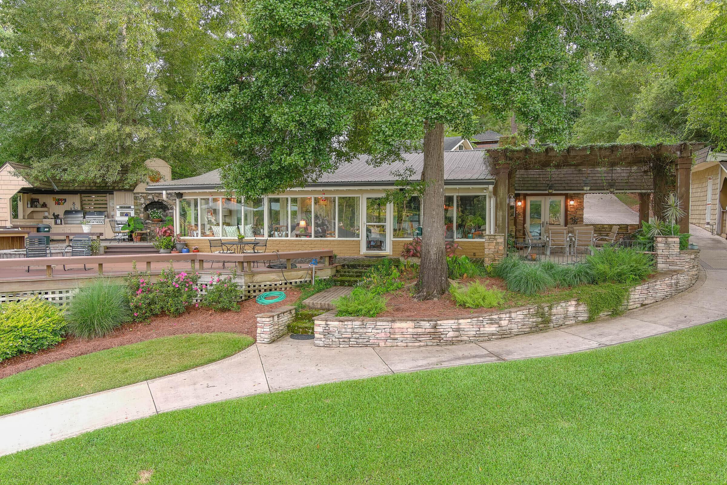 160 Bass Road, Milledgeville, GA - lhrmls-01739933 - LakeHomes.com