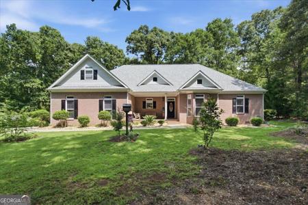 100 Laurelwood Drive, Jackson GA 30233