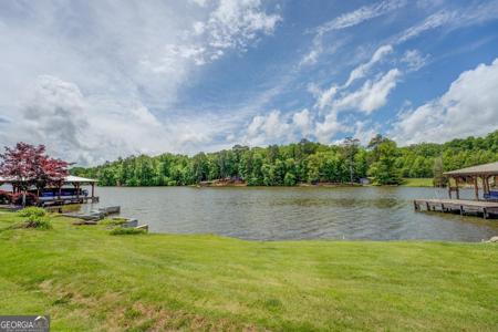 16 Waters Bridge Circle, Covington GA 30014