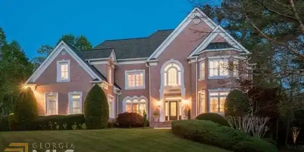 1615 Queensland Ct