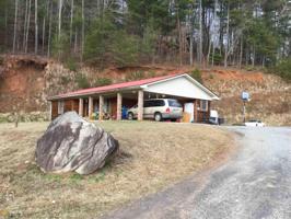 2601 Highway 76 E