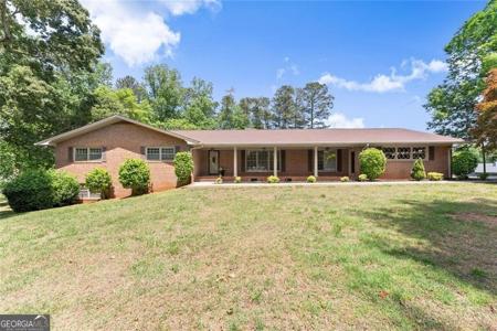 4118 Mountain View Road, Oakwood GA 30566
