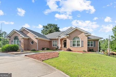 183 E Lakeview Drive NE, Milledgeville GA 31061