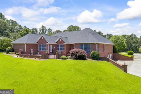 152 Lace Field Lane, Lavonia GA 30553