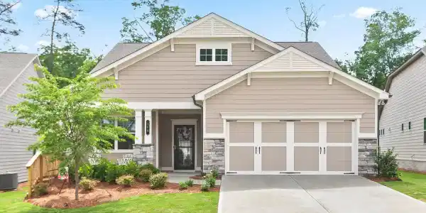 169 Hickory Bluffs Parkway, Canton GA 30114