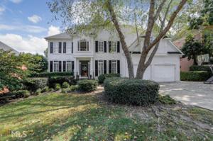 2098 Kinsmon Dr