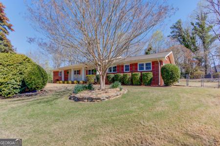 3410 Maynard Circle, Gainesville GA 30506